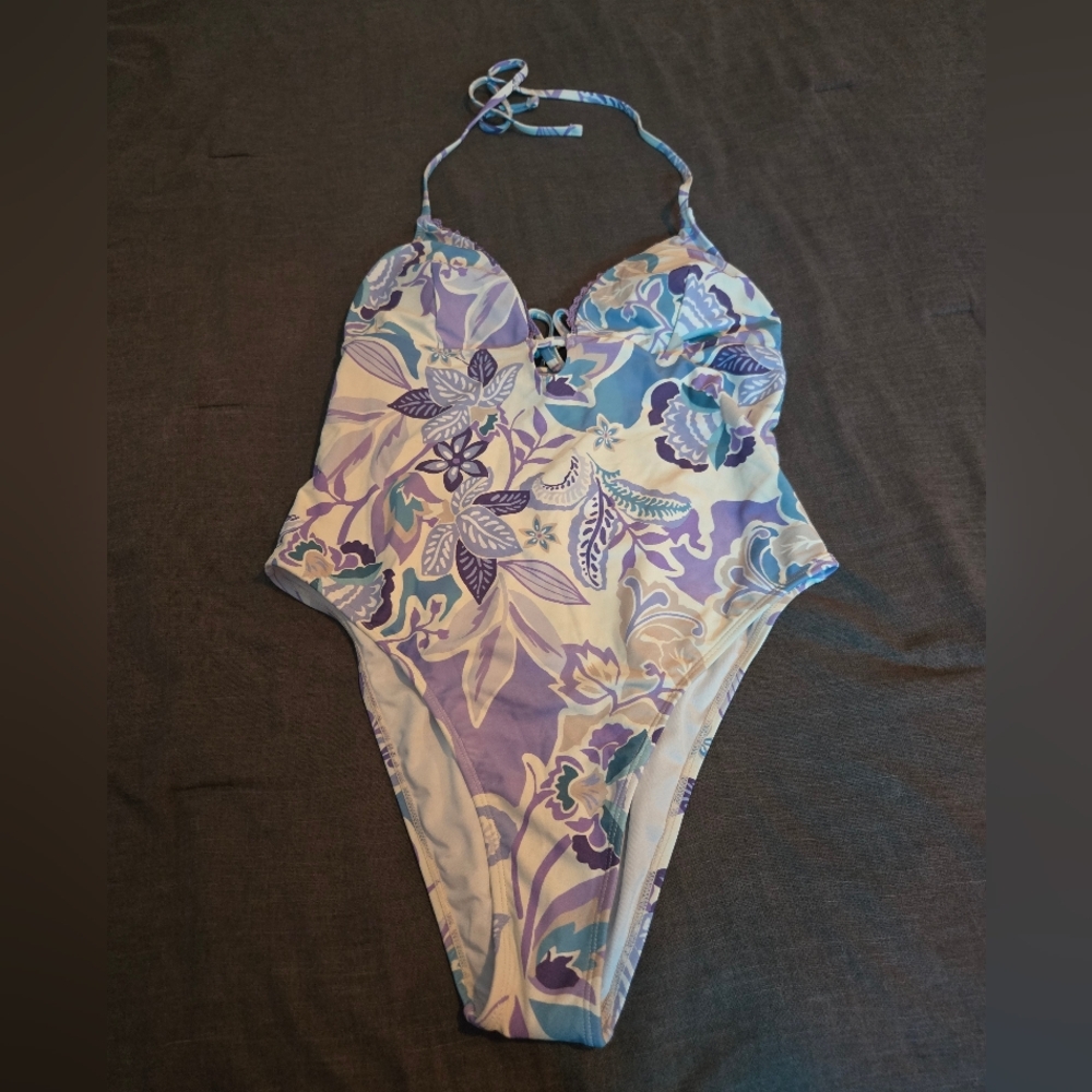 NWT Cupshe Floral One Piece Swimsuit Size L Halter Tie Purple Blue